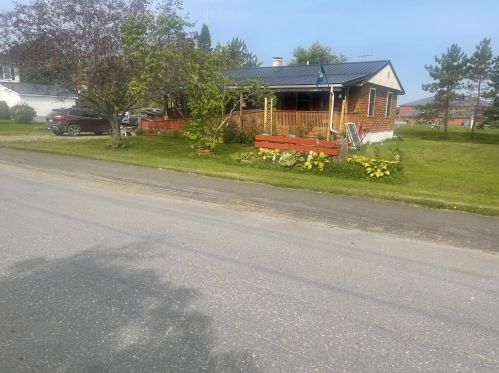 40 Wilder St, Wade, ME 04786-3207