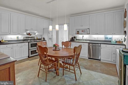 109 High St, Carlisle PA 17013-2990 exterior