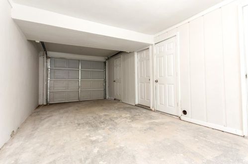 610 Alex Dr, Atlanta GA  30331-4350 exterior