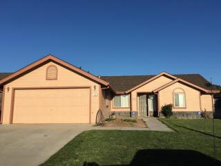 736 Cordoba St, Soledad, CA 93960-2577