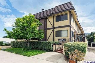 3218 Honolulu Ave, Glendale CA  91214-3377 exterior