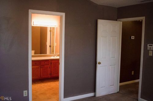 7284 New Dl Rd, Rex GA 30273-2186 exterior