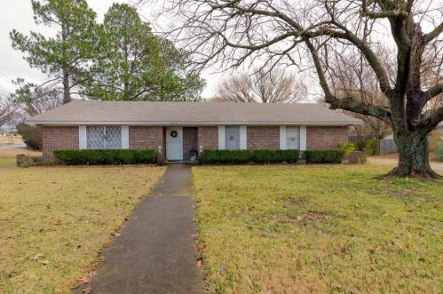 2603 Lipsey St, Decatur, TX 76234-4069