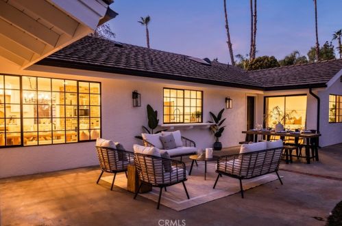 1232 Pleiades Dr, Vista CA  92084-6531 exterior