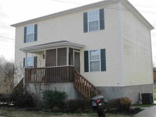 1220 Christopher Ln, Morristown, TN 37813-2745