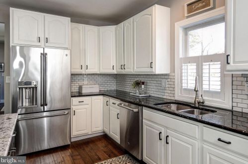 537 Grv St, Haddonfield NJ 08033-1220 exterior