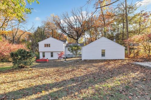 749 Booth Hill Rd, Huntington CT  06484-3461 exterior