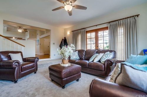 2222 236th Pl, Torrance CA  90501-5949 exterior