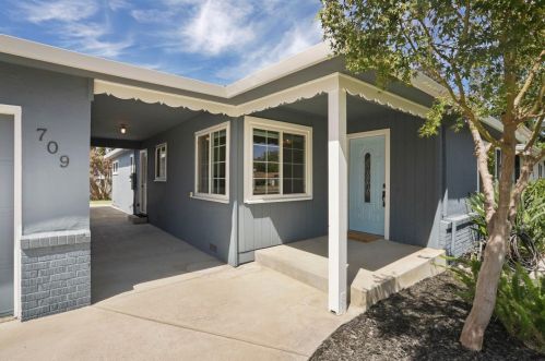 709 Lockeford St, Lodi, CA 95240-1957