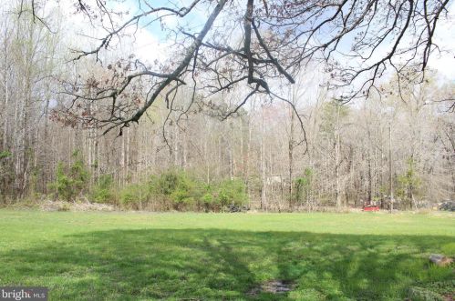 11118 Catharpin Rd, Spotsylvania, VA 22553-3903