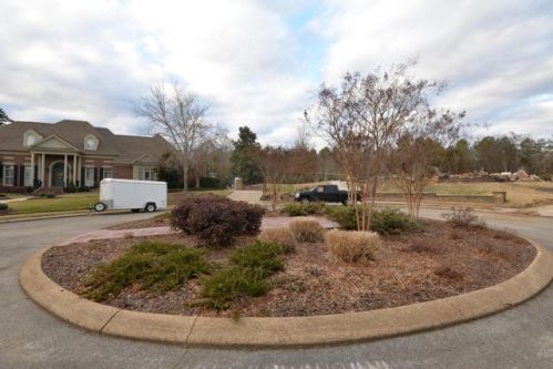7860 Magnolia Lake Dr, Chattanooga, TN 37421-8104