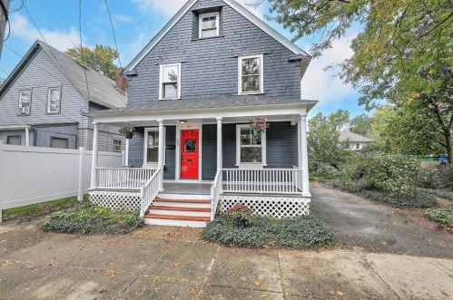 252 Montgomery Ave, Providence, RI 02905-4213
