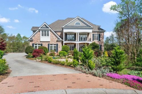 1003 Overlook Dr, Villa Rica, GA 30180-5805