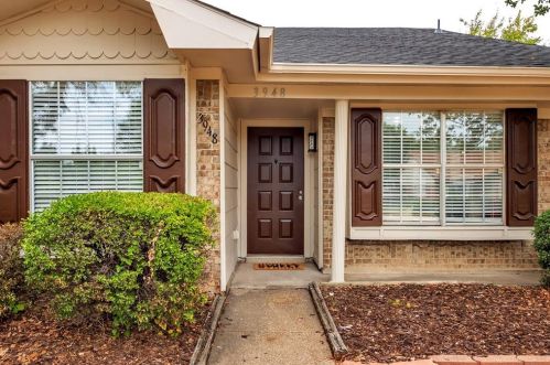 3948 Queens Ct, Garland, TX 75043-2915