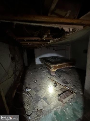 2239 63rd St, Philadelphia PA 19142-2325 exterior