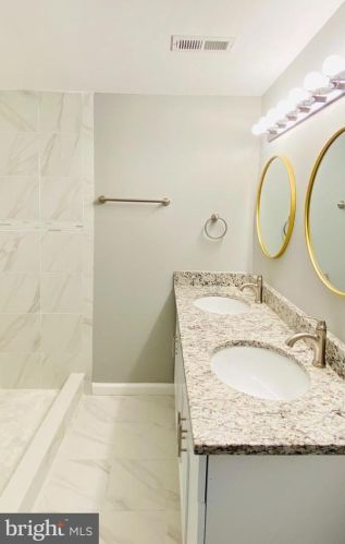 1002 Kerwin Rd, Silver Spring MD  20901-1865 exterior