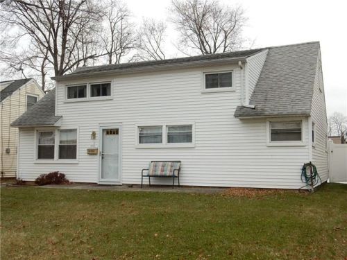 445 Remsen Ave, Avenel, NJ 07001-1111