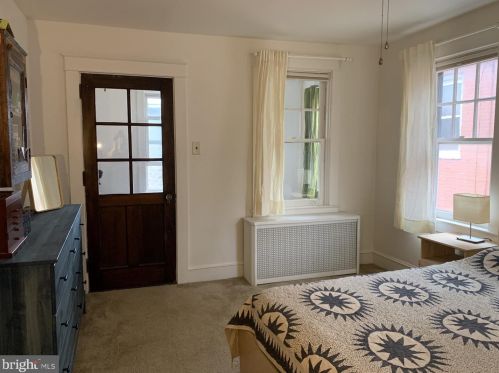 551 Walnut St, Lancaster PA  17603-3337 exterior