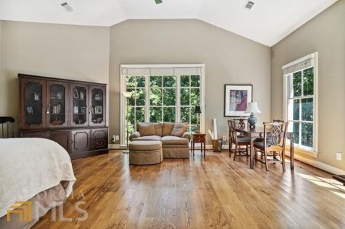 3281 Habersham Rd, Atlanta GA 30305-1170 exterior