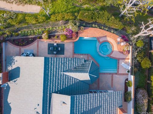 611 Frontier Ct, Anaheim CA  92807-4731 exterior