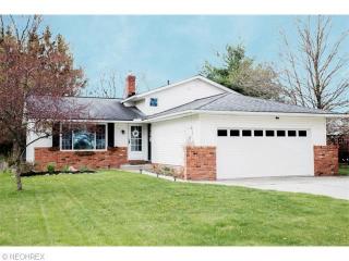 35560 Bainbridge Rd, Cleveland OH  44139-3070 exterior