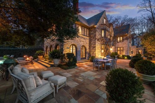3015 Andrews Dr, Atlanta GA  30305-2001 exterior