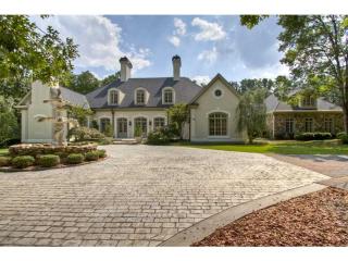 7 Riverly Pl, Atlanta, GA 30327-2500