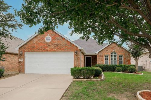 6928 Stockton Dr, Fort Worth TX  76132-5039 exterior