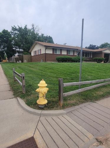 840 103rd Ave, Denver, CO 80260-7102