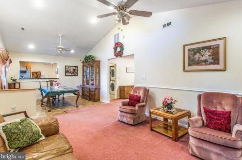 12606 Meadowood Dr, Silver Spring MD 20904-2928 exterior