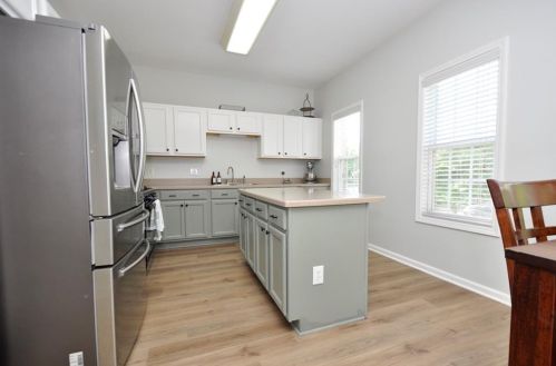 202 Valley Xing, Holly Springs GA  30114-1231 exterior