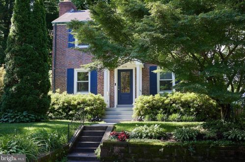 2306 Kimball Pl, Silver Spring, MD 20910-1147