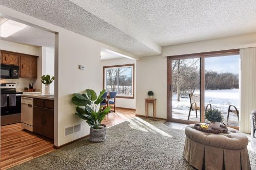 1620 Cope Ave, Saint Paul MN  55109-2655 exterior