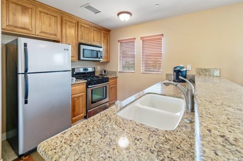 1559 Heather Ln, Riverside CA exterior