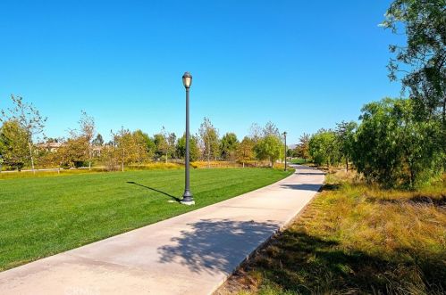 254 Kempton, Irvine CA  92620-2154 exterior