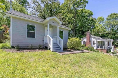 1864 Center Ave, Atlanta, GA 30344-4656
