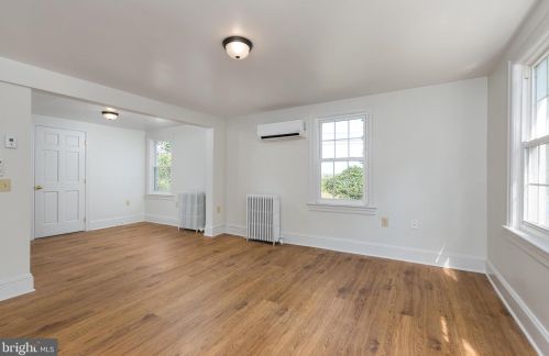 715 Cherry Valley Rd, Princeton NJ  08540-7920 exterior