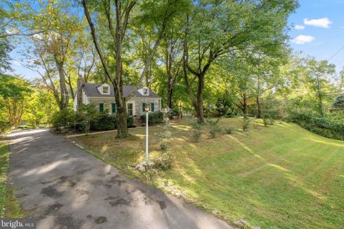 709 Milestone Dr, Silver Spring MD 20904-2735 exterior