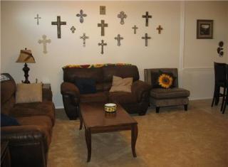 207 Navarro Dr, College Station TX  77845-6601 exterior