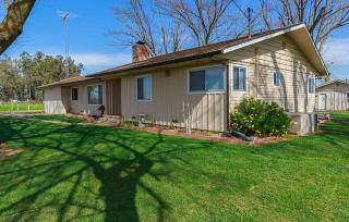 3216 Dos Rios Rd, Biggs, CA 95917-9737