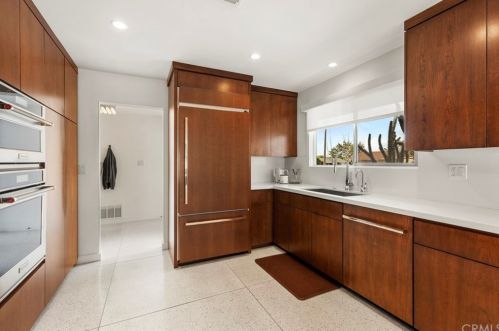 13912 Holt Ave, Santa Ana CA 92705-2664 exterior