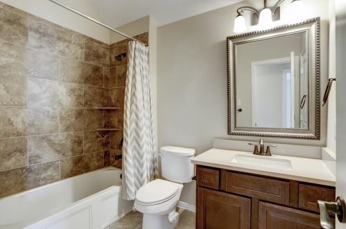 20215 Bristol Blf Ln, Richmond TX 77407-1507 exterior