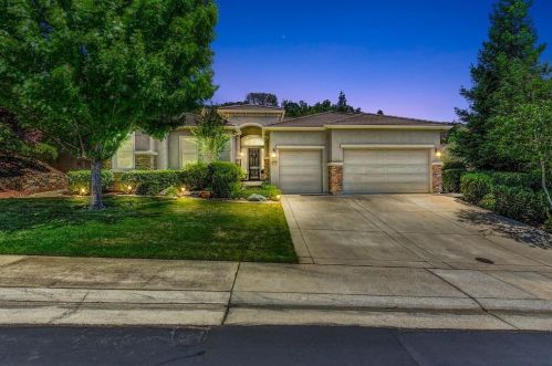 1079 Venezia Dr, Folsom, CA 95762-3966
