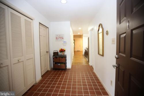 1 Sayre Dr, Princeton, NJ 08540-5804