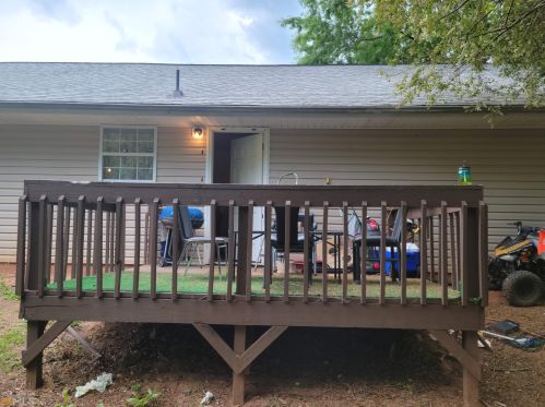 515 Baron Dr, Monroe, GA 30655-3318