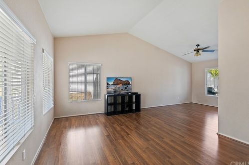 35628 Sunflower Way, Wildomar, CA 92595-8686