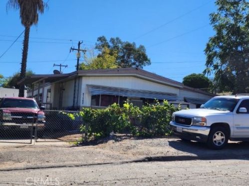 33142 Robert St, Wildomar, CA 92595-9413