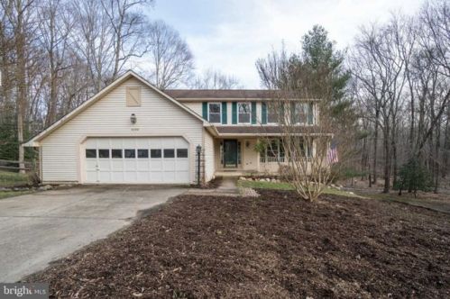 8189 Ships Curve Ln, Springfield, VA 22153-1834