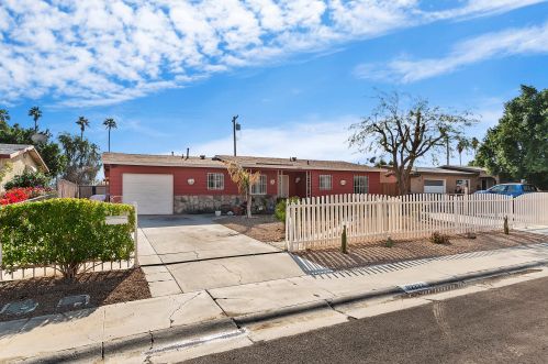 82233 Mountain View Ave, Indio, CA 92201-2159