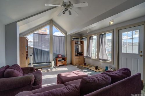 308 Poplar St, Leadville CO 80461-3350 exterior